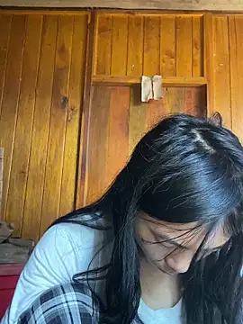 EmLy02 online show from September 2025 01:28:01 AM