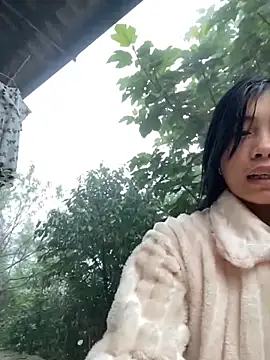 EmLy02 online show from October 2025 12:07:02 AM