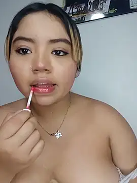 Emily  Hott online show from May 2026 12:18:01 AM
