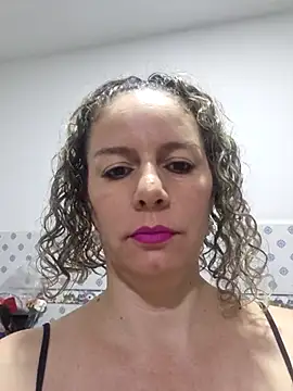 Nina vallon online show from September 2025 10:38:02 AM