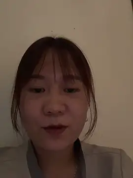 qinejr37 online show from September 2025 04:03:01 AM