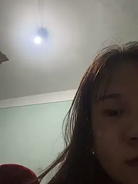 qinejr37 online show from October 2025 11:24:02 PM