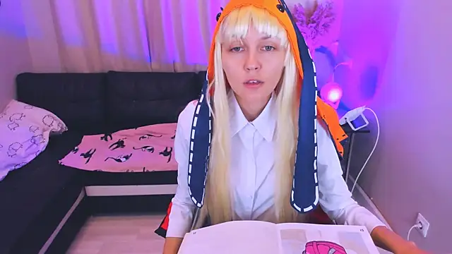 Mia meowXkiss online show from October 2025 04:24:02 PM