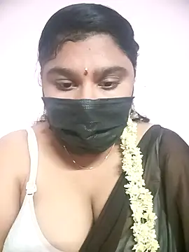 Snapshot of Leela-reddy chatting on September 2025 05:02:01 PM Leela-reddy online show from September 2025 05:02:01 PM