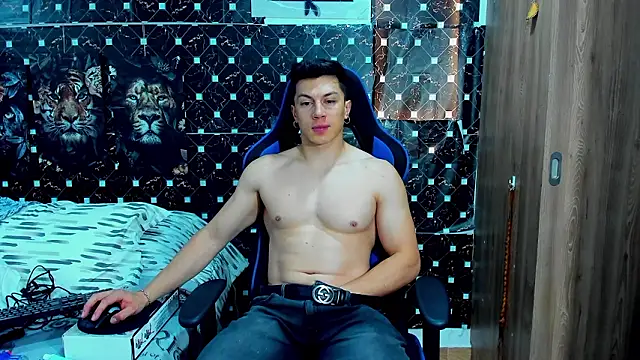 javiersexymann online show from February 2026 04:03:02 PM