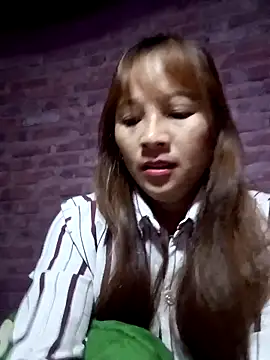 Mini3333 online show from May 2026 10:27:02 PM