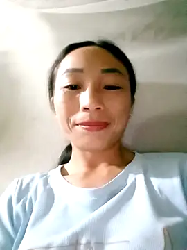 lucybaby00 online show from September 2025 03:02:01 PM