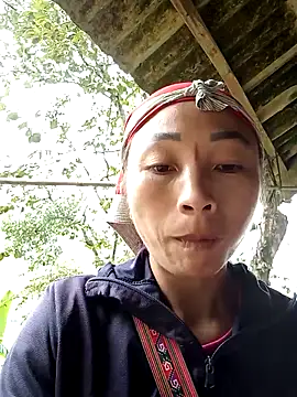 lucybaby00 online show from October 2025 02:23:02 AM