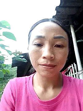 lucybaby00 online show from October 2025 10:29:01 AM