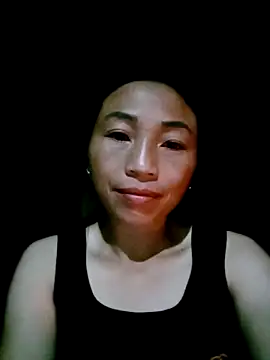 lucybaby00 online show from April 2026 10:34:02 PM