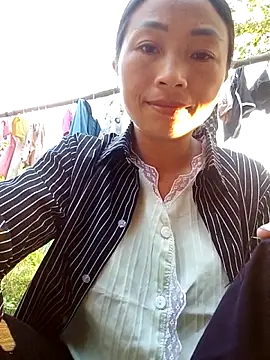 lucybaby00 online show from May 2026 10:45:01 AM