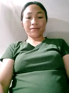 lucybaby00 online show from May 2026 10:51:02 PM