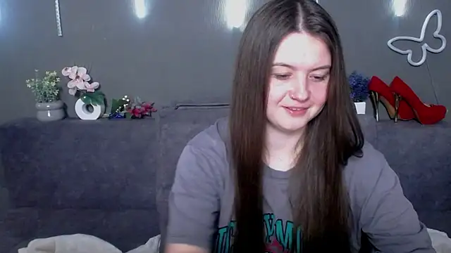 MavkaCute online show from May 2026 06:05:01 PM