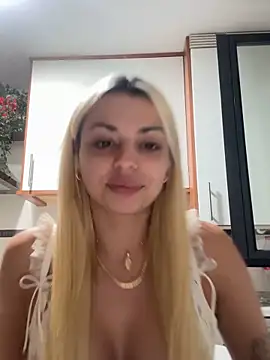 Snapshot of NoeliaGarcia17 chatting on September 2025 10:15:02 PM NoeliaGarcia17 online show from September 2025 10:15:02 PM