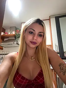 Snapshot of NoeliaGarcia17 chatting on October 2025 07:44:01 PM NoeliaGarcia17 online show from October 2025 07:44:01 PM