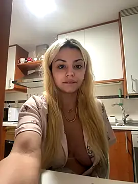 Snapshot of NoeliaGarcia17 chatting on October 2025 12:32:01 AM NoeliaGarcia17 online show from October 2025 12:32:01 AM