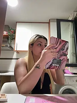 NoeliaGarcia17 online show from July 2026 10:05:02 PM