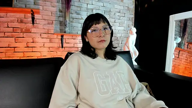 kitty malach online show from January 2026 02:58:02 AM