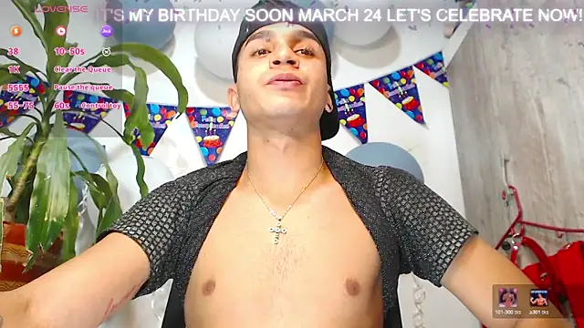 Snapshot of Angel_latinboy chatting on March 2026 04:22:02 PM Angel latinboy online show from March 2026 04:22:02 PM