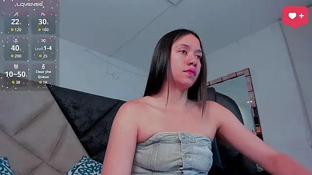 SaraWagner  online show from April 2026 11:58:01 PM