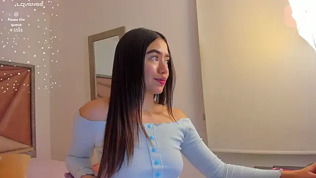 SaraWagner  online show from June 2026 12:08:01 AM