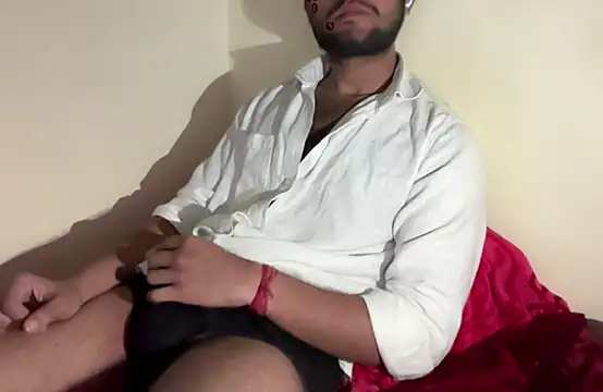 RavenBlack21 online show from January 2026 11:07:01 PM