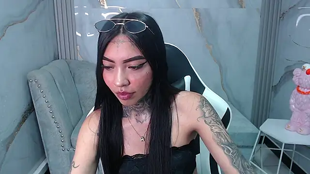 Ashley Blum v online show from September 2025 08:02:02 PM