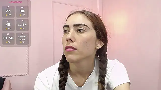 danna7cute online show from October 2025 10:11:01 PM