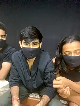 Joy Love Roxie online show from October 2025 06:31:02 PM