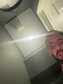 Snapshot of Hdndndjhdjs chatting on November 2025 03:34:02 PM Hdndndjhdjs online show from November 2025 03:34:02 PM