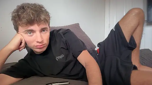 luciancrowe online show from February 2026 12:19:01 PM