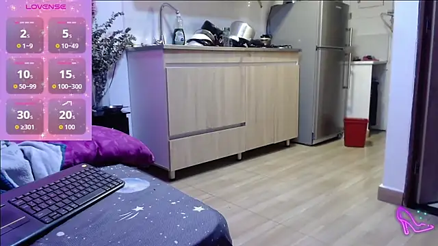 AllysonStonne online show from June 2026 01:03:01 AM