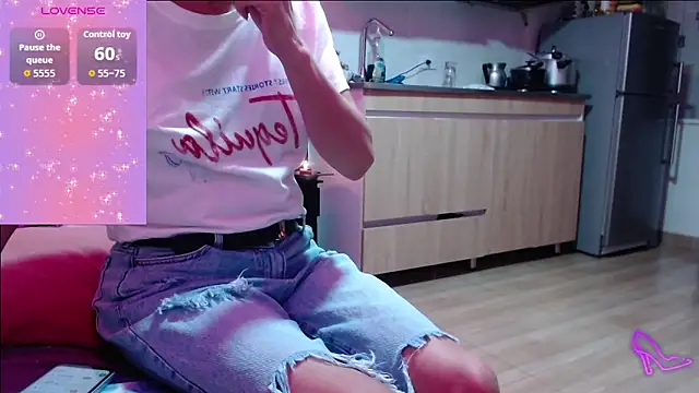 AllysonStonne online show from June 2026 12:35:01 AM