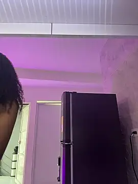 Snapshot of Keirahartz chatting on March 2026 12:42:02 PM Keirahartz online show from March 2026 12:42:02 PM