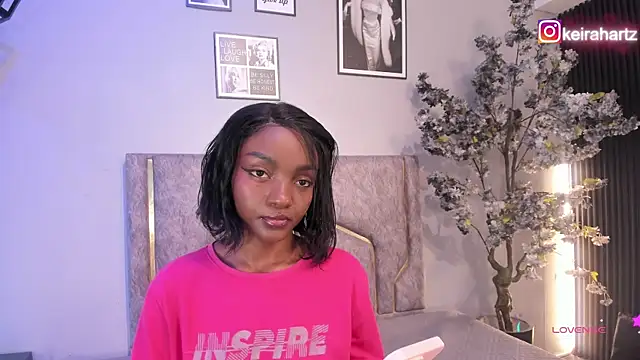 Keirahartz online show from May 2026 01:27:01 PM