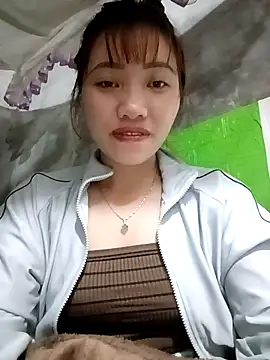 Snapshot of adbosa_00 chatting on December 2025 04:07:01 AM adbosa 00 online show from December 2025 04:07:01 AM