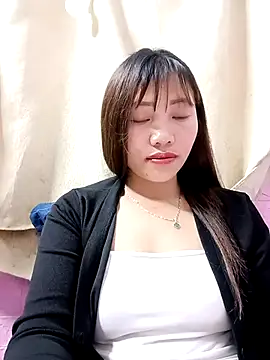 Snapshot of adbosa_00 chatting on December 2025 11:42:02 PM adbosa 00 online show from December 2025 11:42:02 PM