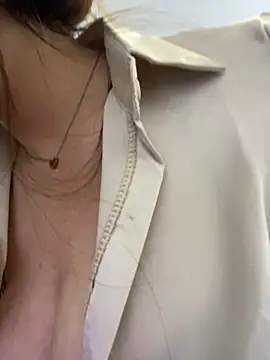 Snapshot of jiajia1060 chatting on November 2025 01:00:02 PM jiajia1060 online show from November 2025 01:00:02 PM