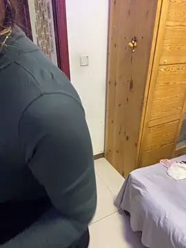 jiajia1060 online show from March 2026 05:33:02 AM