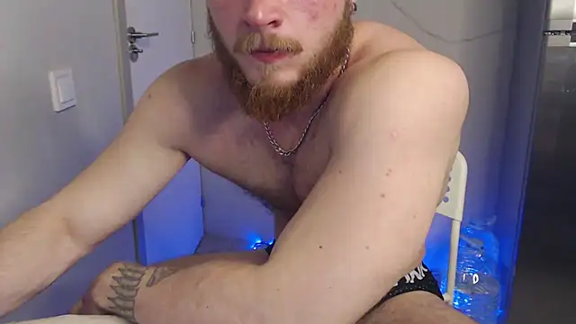 Snapshot of VictorTransMan chatting on December 2025 11:34:02 PM VictorTransMan online show from December 2025 11:34:02 PM