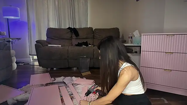 bbgurlnickii online show from February 2026 08:35:02 PM