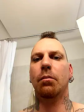 Snapshot of Premium-Jogurt chatting on November 2025 01:14:02 PM Premium-Jogurt online show from November 2025 01:14:02 PM