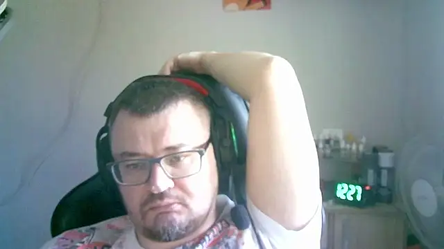 SirAbuser online show from March 2026 09:28:01 AM