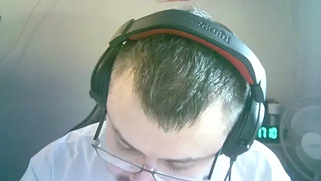 SirAbuser online show from March 2026 02:10:01 PM