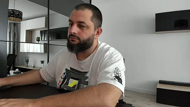 DravenPeak online show from September 2025 06:35:01 AM