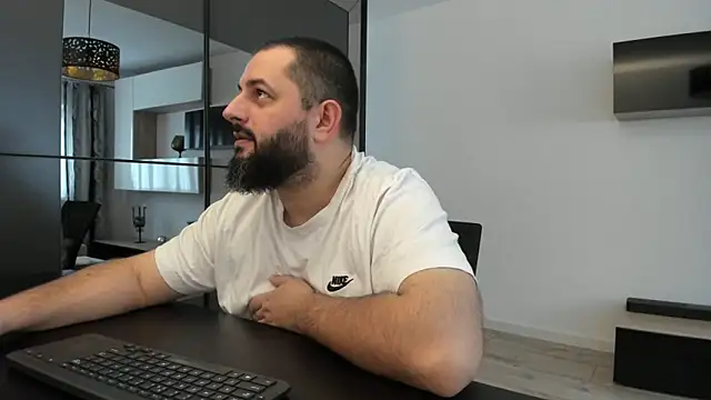 DravenPeak online show from October 2025 12:14:02 PM