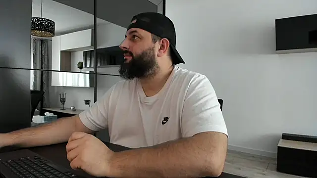 DravenPeak online show from October 2025 01:10:01 PM