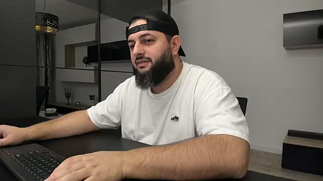 DravenPeak online show from November 2025 03:23:01 PM