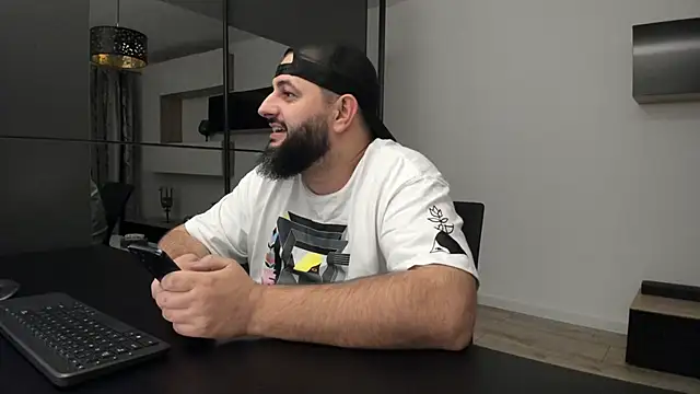 DravenPeak online show from November 2025 10:53:02 PM