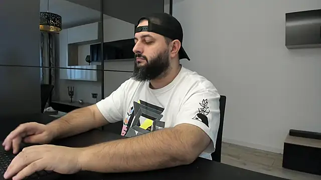 DravenPeak online show from November 2025 12:20:01 PM